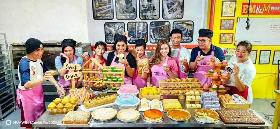 [2026 DAY 2]: BASIC CAKES, ICING & ALL-SEASON BAKERY SPECIALTIES